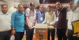 उत्कृष्ट कार्यो के लिए सम्मानित हुए खरसिया के समाजसेवी रास बिहारी गुप्ता।अकलतरा के मिनी अधिवेशन में मिला प्रादेशिक सम्मान। खरसिया शाखा भी विभिन्न सम्मानों से हुई अलंकृत. अधिवेशन में पहुंचे थे मंच परिवार खरसिया के सदस्य kshititech