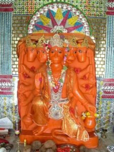 बरसेगी हनुमान जी की कृपा-2 अप्रैल को शक्ति के हरेटी स्थित पंचमुखी दक्षिण मुखी हनुमान मंदिर में हनुमान जन्मोत्सव का होगा भव्य आयोजन. मेहंदीपुर बालाजी से हनुमान जी का होगा सिंदूराभिषेक.मंदिर के व्यवस्थापक बालाजी ट्रेडर्स के संचालक जुगमंदर अग्रवाल एवं मयंक अग्रवाल ने दी जानकारी. दोपहर भंडारे के साथ ही अग्रसेन चौक से मंदिर तक आने-जाने की होगी निशुल्क वाहन व्यवस्था kshititech