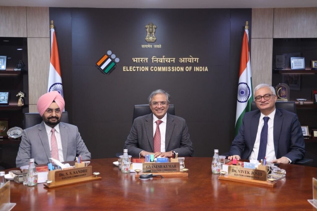 बड़ी खबर-ममता के गढ़ में सख्त हुआ कानून.भारत निर्वाचन आयोग ने बंगाल विधानसभा चुनाव को लेकर तृणमूल कांग्रेस को दिया जवाब. टीएमसी की अब नहीं चल पाएगी धांधलिया बड़ी खबर-ममता के गढ़ में सख्त हुआ कानून.भारत निर्वाचन आयोग ने बंगाल विधानसभा चुनाव को लेकर तृणमूल कांग्रेस को दिया जवाब. टीएमसी की अब नहीं चल पाएगी धांधलिया kshititech