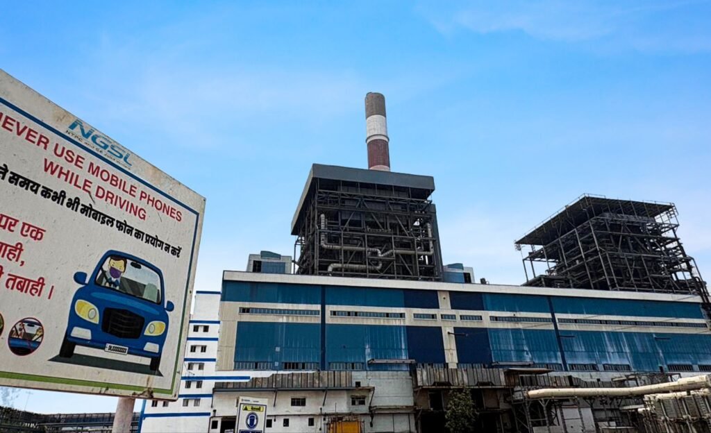 सुना था वक्त अक्सर इम्तिहान लेता है, पिछले कुछ महीनों से मैं यह अनुभव भी कर रहा हूँ-अनिल अग्रवाल चेयरमैन वेदांता ग्रुप. एथेना प्लांट घटना को लेकर अपनी भावनाएं व्यक्त की अनिल जी ने. अनिल जी ने कहा- एथेना प्लांट के सभी पीड़ितों को दिया जा चुका है मुआवजा. आगे हमसे जो भी बनेगा करेंगे जरूर kshititech