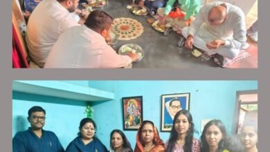 14 अप्रैल को अंबेडकर जयंती पर बाराद्वार के पार्षद ओमप्रकाश कुर्रे के निवास पर समरसता भोज में भी पहुंची सांसद जी. सांसद जी ने कहा ऐसा आयोजन- आपसी भाईचारा. सामाजिक समरसता का देता है संदेश kshititech