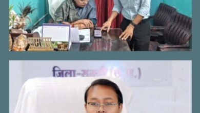 मंगलवार को कलेक्टर तोपनो साहब ने समय सीमा की बैठक में विभिन्न विभाग प्रमुखों से करी समीक्षा सांसद कमलेश जांगड़े ने स्व जनगणना के माध्यम से भरी जानकारी. जन दर्शन में जिले के प्रशासनिक मुखिया ने नागरिकों की सुनी समस्याएं. सखी वन स्टॉप सेंटर के संचालन के लिए दो पदों पर निकली वैकेंसी kshititech