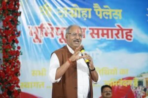 अंबिकापुर में अग्रोहा पैलेस निर्माण की रखी गई आधारशिला-अग्रवाल समाज का इतिहास सेवा समर्पण एवं लोक कल्याण की अमिट परंपरा से भरा हुआ है- बृजमोहन अग्रवाल.अंबिकापुर में श्री अग्रोहा पैलेस के निर्माण का हुआ भव्य भूमि पूजन. कैबिनेट मंत्री राजेश अग्रवाल सहित समाज के पदाधिकारी रहे मौजूद. डेढ़ सौ कमरे के अत्याधुनिक भवन का होगा निर्माण kshititech