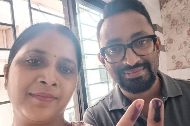 पश्चिम बंगाल के मतदान ने तोड़ा अब तक का रिकॉर्ड- 91.78 प्रतिशत हुआ मतदान. दूसरे चरण का 29 अप्रैल को होगा मतदान. महिलाओं ने तोड़ा मतदान का रिकॉर्ड. मोदी या दीदी- 29 को होगा फैसला kshititech