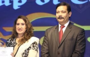 प्रेरणादाई है डॉक्टर नीता नायक का जीवन-श्री बालाजी हॉस्पिटल की बैकबोन डॉ .नीता नायक. अगर महिलाएं ठान लें, तो वे घर और प्रोफेशनल लाइफ के बीच संतुलन बनाकर हर मुकाम हासिल कर सकती हैं।सफलता के लिए केवल किताबी शिक्षा ही काफी नहीं है, बल्कि आत्मविश्वास सबसे जरूरी है प्रेरणादाई है डॉक्टर नीता नायक का जीवन-श्री बालाजी हॉस्पिटल की बैकबोन डॉ .नीता नायक. अगर महिलाएं ठान लें, तो वे घर और प्रोफेशनल लाइफ के बीच संतुलन बनाकर हर मुकाम हासिल कर सकती हैं।सफलता के लिए केवल किताबी शिक्षा ही काफी नहीं है, बल्कि आत्मविश्वास सबसे जरूरी है kshititech