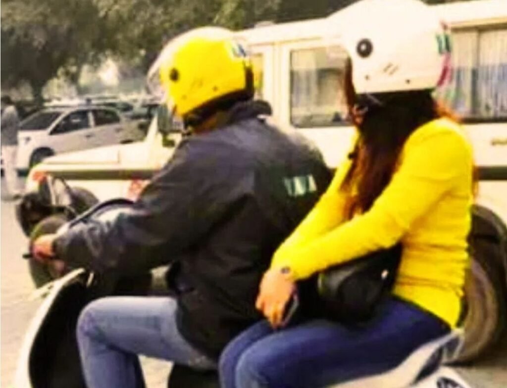 कमर्शियल बाइक चलाने का मिलेगा आप को परमिट- युवाओं को रोजगार देने सरकार की अनुकरणीय पहल- 1150 रुपए महीने में पूरे राज्य में परमिट लेकर कर सकेंगे कमर्शियल उपयोग. बाइक पर भी बैठा सकेंगे अब किराए की सवारी kshititech