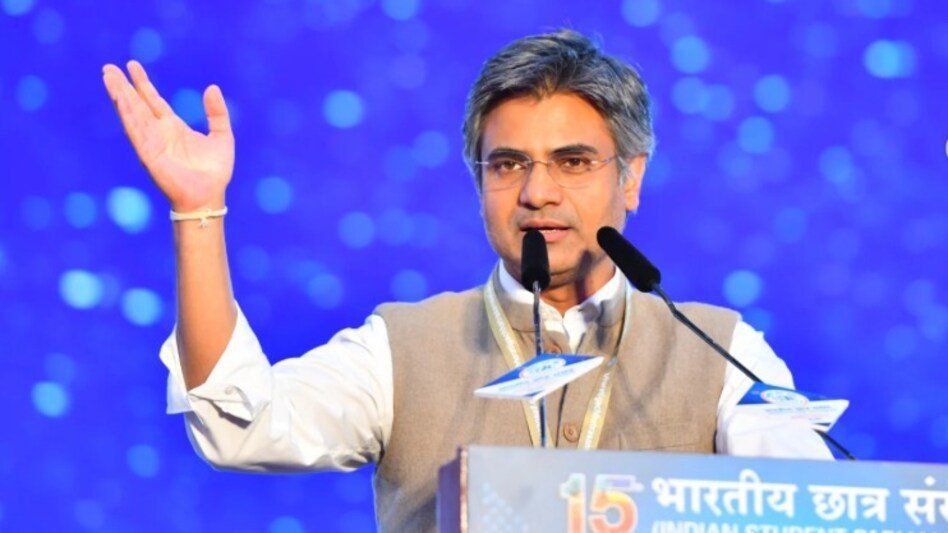 आप से भाजपा में गए सांसद संदीप पाठक पर भ्रष्टाचार एवं यौन शोषण का मामला दर्ज. गैर जमानती धाराओं से बढ़ सकती है सांसद जी की मुश्किलें kshititech