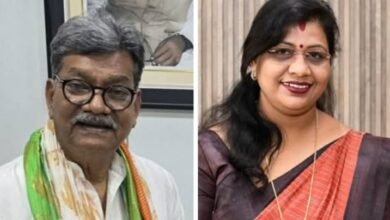 छत्तीसगढ़ प्रदेश महिला कांग्रेस की कार्यवाहक अध्यक्ष बनाई गई विधायक संगीता सिन्हा .नेता प्रतिपक्ष महंत ने दी बधाई. महंत जी ने कहा- नारी शक्ति को मिलेगी नई दिशा kshititech