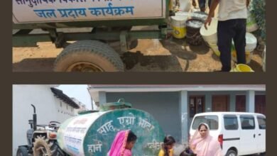सामुदायिक विकास के तहत पेयजल आपूर्ति सेवा-जल संकट से जूझ रहे निमोही के नागरिकों को मिली वेदांता पावर की मदद.लगभग 120 परिवारों को मिल रहा 12000 लीटर पानी हर दिन. पंचायत के सरपंच पारसमणी गबेल ने भी करी वेदांता पावर की इस पहल की प्रशंसा kshititech