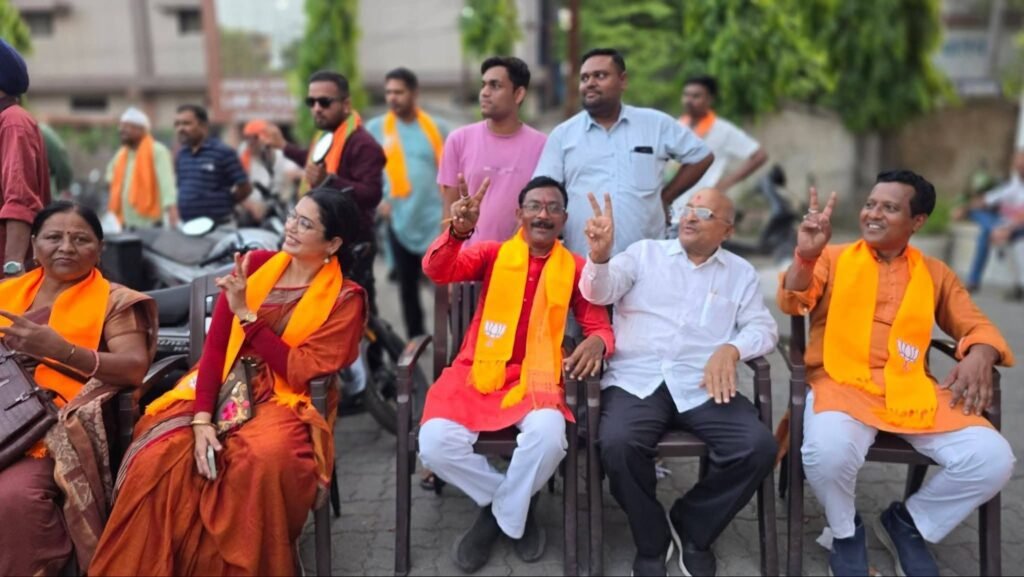 भाजपा की जीत को ऐतिहासिक विजय बताया गिरधर गुप्ता ने भाजपा की जीत को ऐतिहासिक विजय बताया गिरधर गुप्ता ने kshititech