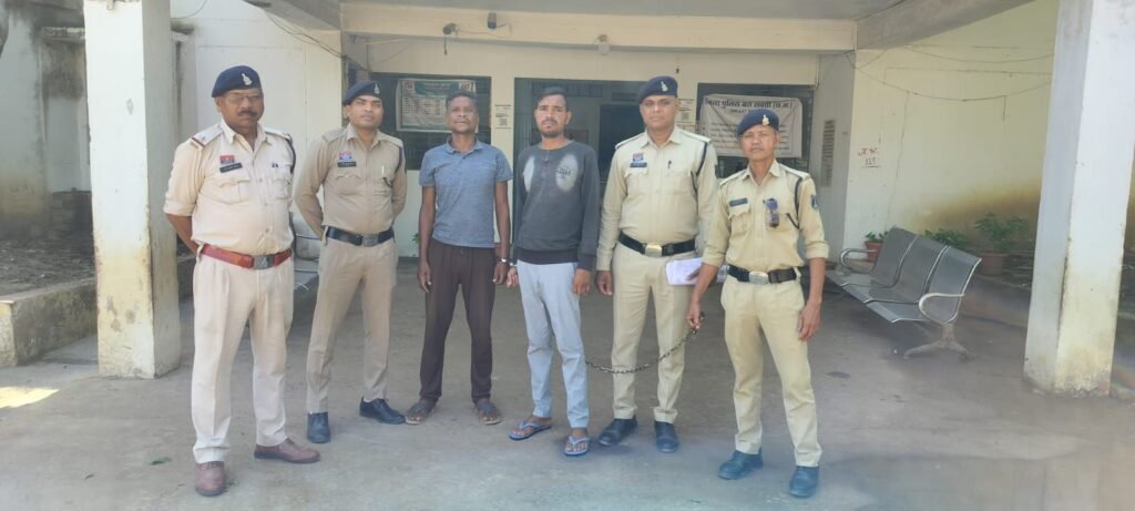 शक्ति जिला पुलिस की खबरें एक साथ- चंद्रपुर पुलिस में अवैध रेत उत्खनन पर करी बड़ी कार्रवाई.05 वाहन किये जब्त. कलमां स्थित महानदी तट पर कर रहे थे अवैध खुदाई एवं परिवहन.मालखरौदा पुलिस ने छपोरा फर्जी बैंक मामले में फरार आरोपी को किया गिरफ्तार.दुष्कर्म के आरोपी को भी भेजा जेल.जैजैपुर थाना अंतर्गत छेड़छाड़ का आरोपी हुआ गिरफ्तार. पुलिस कप्तान ठाकुर साहब के नेतृत्व में सक्रिय है शक्ति जिले की पुलिस kshititech