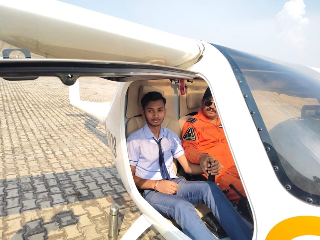 शक्ति जिले के 24 विद्यार्थियों ने किया एयरपोर्ट का भ्रमण. जिला कलेक्टर तोपनो साहब की पहल पर जिला पंचायत सीईओ जैन साहब भी रहे बच्चों के साथ मौजूद. शक्ति जिले में 20 मई को दवा दुकानदारों की हड़ताल पर प्रशासन अलर्ट. लोगों से करी अपील-पूर्व से कर ले सुरक्षित जरूरी दवाइयां शक्ति जिले के 24 विद्यार्थियों ने किया एयरपोर्ट का भ्रमण. जिला कलेक्टर तोपनो साहब की पहल पर जिला पंचायत सीईओ जैन साहब भी रहे बच्चों के साथ मौजूद. शक्ति जिले में 20 मई को दवा दुकानदारों की हड़ताल पर प्रशासन अलर्ट. लोगों से करी अपील-पूर्व से कर ले सुरक्षित जरूरी दवाइयां kshititech