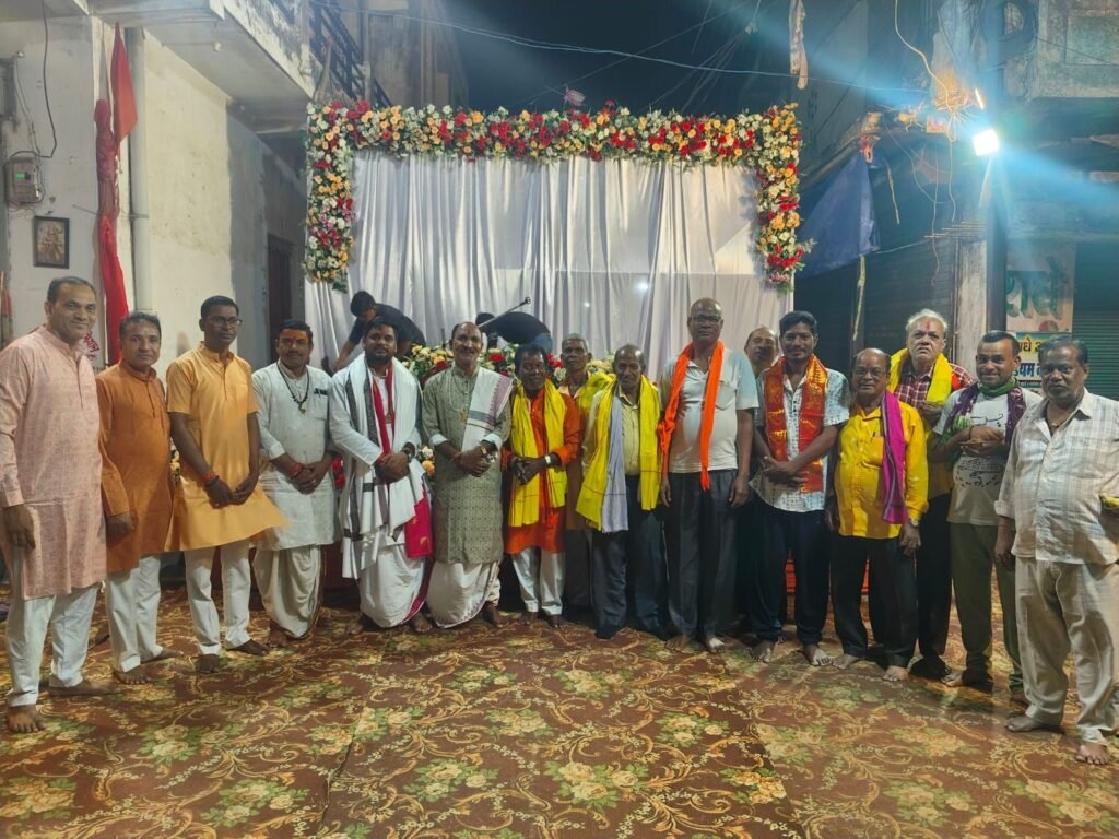 राम जी की कथा सुनाइए कृष्ण ने-शक्ति की महावीर कीर्तन मंडली ने किया राम कथा का आयोजन. प्रसिद्ध भागवत कथा वाचक श्री कृष्णा जी महाराज तागा वाले ने अपने मुखारविंद से सुनाई राम कथा. राम कथा का श्रवण करने उमड़ी राम भक्तों की भीड़ राम जी की कथा सुनाइए कृष्ण ने-शक्ति की महावीर कीर्तन मंडली ने किया राम कथा का आयोजन. प्रसिद्ध भागवत कथा वाचक श्री कृष्णा जी महाराज तागा वाले ने अपने मुखारविंद से सुनाई राम कथा. राम कथा का श्रवण करने उमड़ी राम भक्तों की भीड़ kshititech
