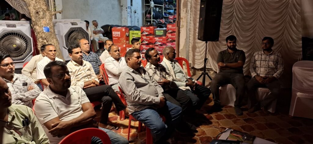 बिरला टायर बना किसानों की पहली पसंद शक्ति जिला मुख्यालय में 26 मई को आयोजित बिरला टायर के सम्मेलन में पहुंचे सैकड़ो कृषक. एस एन टायर ने किया था आयोजन. किसानों ने कहा- बिरला टायर सालों साल तक चलने वाला भरोसे का है उनका साथी. कंपनी के नए टायरों की भी हुई लॉन्चिंग. 35 सालों से बिरला टायर दुनिया के अनेकों देशो में है लोगों की पसंद बिरला टायर बना किसानों की पहली पसंद शक्ति जिला मुख्यालय में 26 मई को आयोजित बिरला टायर के सम्मेलन में पहुंचे सैकड़ो कृषक. एस एन टायर ने किया था आयोजन. किसानों ने कहा- बिरला टायर सालों साल तक चलने वाला भरोसे का है उनका साथी. कंपनी के नए टायरों की भी हुई लॉन्चिंग. 35 सालों से बिरला टायर दुनिया के अनेकों देशो में है लोगों की पसंद kshititech