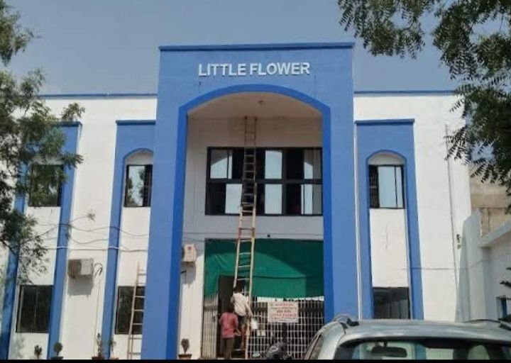 छत्तीसगढ़ बोर्ड परीक्षाओं में लिटिल फ्लावर स्कूल सक्ती के विद्यार्थियों का शानदार प्रदर्शन. शक्ति जिले के श्रेष्ठ विद्यालयों में है लिटिल फ्लावर की पहचान kshititech