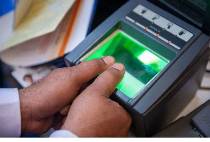,अखराभाटा की उचित मूल्य दुकान में 19 मई को 6 साल से 10 साल तक के बच्चों का बायोमेट्रिक संबंधी विशेष शिविर का आयोजन kshititech
