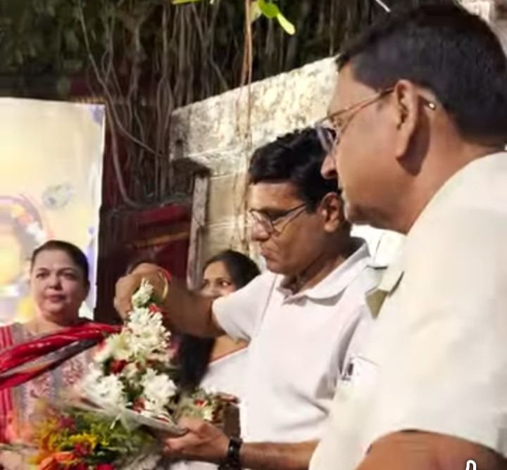 शक्ति में आज 19 मई से प्रारंभ होगा नानी बाई रो मायरो कार्यक्रम. वृंदावन निवासी दीदी राधा किशोरी जी के सानिध्य में श्याम रस धारा रोटी सेवा सनातन के सहायता आयोजित है कार्यक्रम. किशोरी जी के शक्ति आगमन पर सदस्यों ने किया उनका स्वागत kshititech