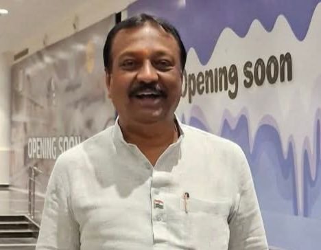 प्रदीप जोशी के खिलाफ कार्रवाई करने प्रदेश कांग्रेस महामंत्री कन्हैया अग्रवाल ने करी मांग। कन्हैया ने कहा- करोड़ों युवाओं के भविष्य के साथ खिलवाड़ करने वाले प्रदीप को आखिरकार किसका है संरक्षण kshititech