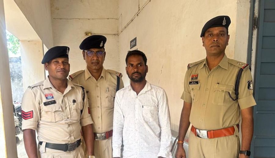 उठाई गिरी कर पुलिस की नजरों से ओझल होकर फरार चलने वाले आरोपी को किया पुलिस में गिरफ्तार. शक्ति पुलिस की सक्रियता से पुराने मामलों के आरोपियो को पकड़ने में हो रही सख्ती से कारवाई kshititech
