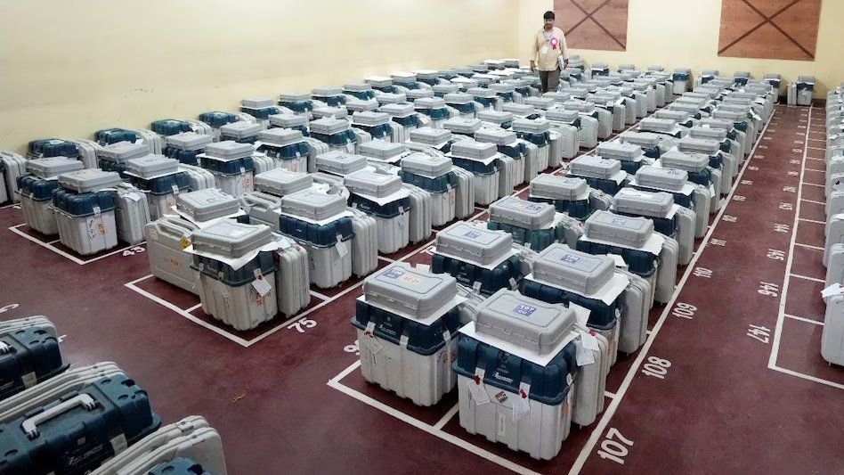 बंगाल में कैसे जलीं 4000 EVM? जांच के लिए SIT गठित kshititech