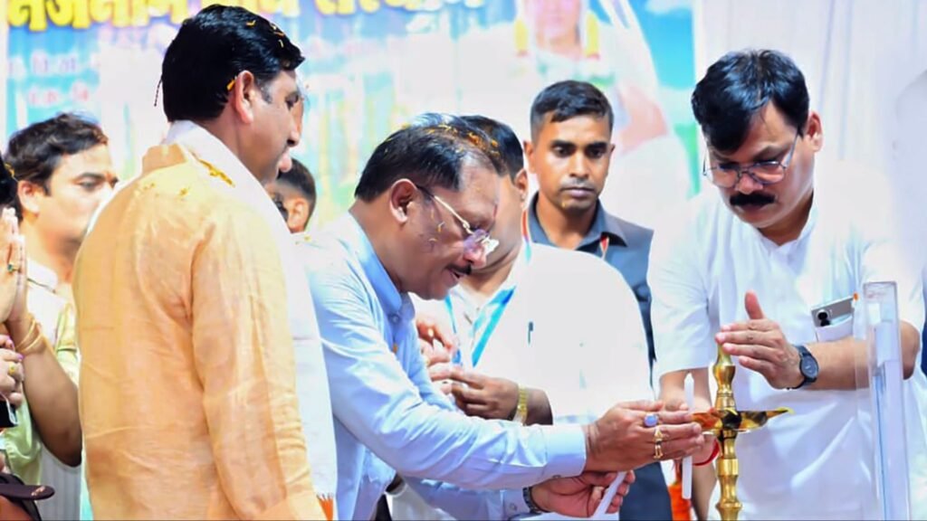 14 जून को मुख्यमंत्री विष्णु देव साय ने 14 जून को जांजगीर चांपा जिले के सत्य निज नाम सत्संग सम्मेलन में करी सहभागिता. नवागढ़ ब्लाक में किया विकास कार्यों का लोकार्पण भूमि पूजन. जिले को मिली करोड़ों रुपए की सौगात। सांसद. पूर्व विधायक सहित भाजपा जिला अध्यक्ष रहे मौजूद kshititech