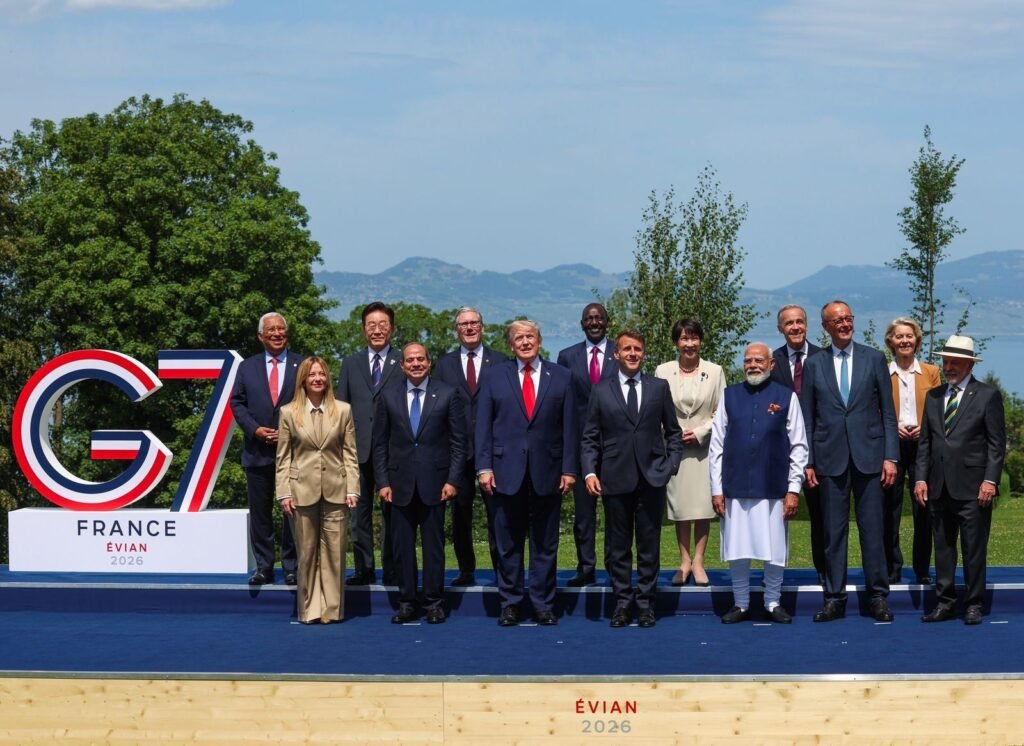 G7 समिट में पहुंचे प्रधानमंत्री मोदी ने कहा- भारत ने हमेशा मानवता सर्वोपरि के दृष्टिकोण को है अपनाया. समिट को संबोधित कर रहे थे मोदी जी kshititech