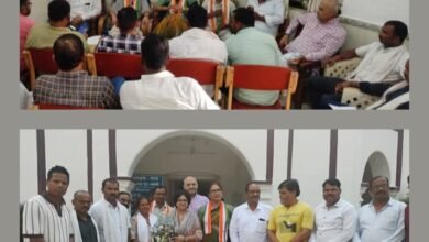 बिजली के दामों में बढ़ोतरी को लेकर शक्ति जिला कांग्रेस ने करी पत्रकार वार्ता.पामगढ़ विधायक शेषराज हरवंश रही मौजूद.जिलाध्यक्ष रश्मि ग़बेल के नेतृत्व में बुलाई गई थी प्रेसवार्ता kshititech