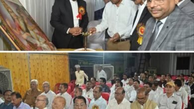 ऐतिहासिक रहा जिला अधिवक्ता संघ शक्ति का शपथ ग्रहण समारोह. प्रधान जिला सत्र न्यायाधीश जयदीप गर्ग ने कहा जल्द ही जेठा स्थित नए भवन में शिफ्ट होगा न्यायालय. युवा अधिवक्ता राहुल स्वर्णकार ने भी मंचीय व्यवस्था बनाने में करी सक्रिय भागीदारी kshititech