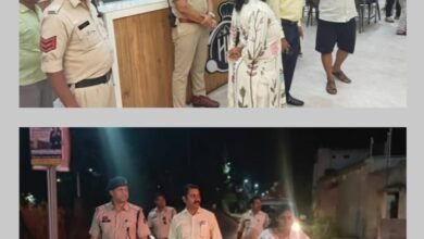 जिला मुख्यालय शक्ति में पुलिस का सगन जांच अभियान- एडिशनल एसपी।एसडीओ पुलिस सहित कोतवाली प्रभारी ने रेलवे स्टेशन एवं होटल में पहुंचकर करी जांच. पुलिस ने कहा- संदिग्धों की तत्काल दे थाने में जानकारी. एडिशनल एसपी पटेल ने कहा- संदिग्ध व्यक्तियों पर पुलिस रख रही लगातार नजर kshititech