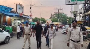 धन्यवाद शक्ति पुलिस-गुंडों का निकला जुलूस-शक्ति पुलिस की बड़ी सफलता-24 घंटे के अंदर शहर में मोटरसाइकिल को आग लगने वाले दो आरोपियों को किया गिरफ्तार.पुलिस ने निकाला गुंडों का जुलूस. एसपी साहब का संदेश- शक्ति जिले में गुंडा तत्वों। बदमाशों पर पुलिस करेगी सख्ती से कार्रवाई. नहीं बक्शे जायेंगे अपराधी. शहर की जनता ने किया पुलिस प्रशासन का धन्यवाद kshititech