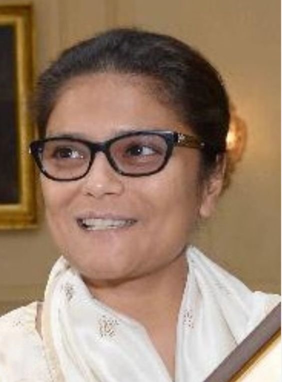 क्या हो रहा टीएमसी के साथ- रोज दे रहे पार्टी के सांसद- विधायक इस्तीफे.अब राज्यसभा सांसद सुष्मिता सेन ने दिया सभी पदों से इस्तीफा. क्या टीएमसी के नेताओं का यह गुबार है जो हार के बाद निकल कर आ रहा है बाहर. टूट की कगार पर आ खड़ी हुई है तृणमूल कांग्रेस kshititech