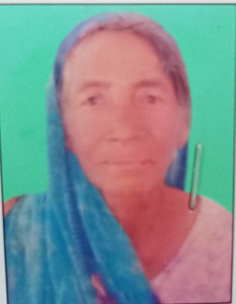 विमल गुटखा खाने के लिए पैसा नहीं मिलने पर बेटे ने पत्थर मार कर कर दी अपनी मां की हत्या-शक्ति जिले में कलयुगी बेटे ने कर दी अपनी मां की हत्या-पुलिस की सक्रियता से चंद घंटे में पुलिस की गिरफ्त में आ गया हत्यारा बेटा. एडिशनल एसपी पटेल साहब से स्वय पहुंचे घटनास्थल पर विमल गुटखा खाने के लिए पैसा नहीं मिलने पर बेटे ने पत्थर मार कर कर दी अपनी मां की हत्या-शक्ति जिले में कलयुगी बेटे ने कर दी अपनी मां की हत्या-पुलिस की सक्रियता से चंद घंटे में पुलिस की गिरफ्त में आ गया हत्यारा बेटा. एडिशनल एसपी पटेल साहब से स्वय पहुंचे घटनास्थल पर kshititech