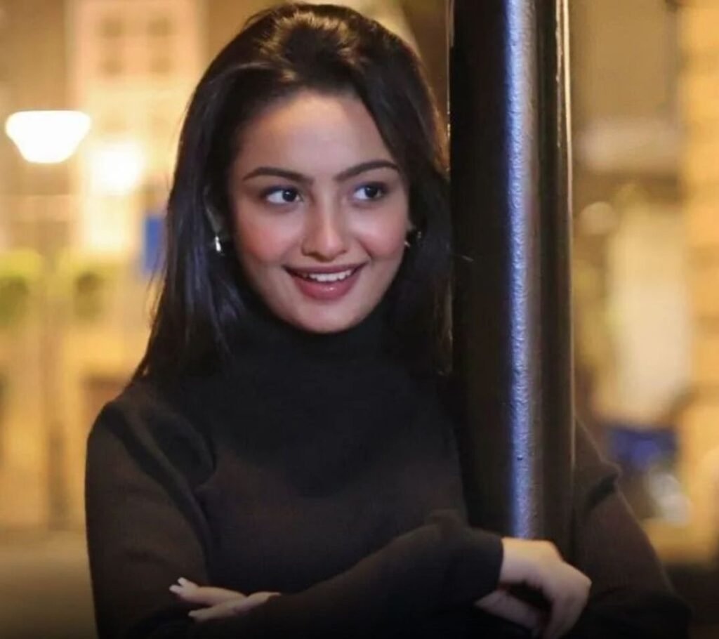 30 साल की कुमकुम भाग्य फ्रेम एक्ट्रेस ने अपने घर पर कर ली खुदकुशी. 14 जून की घटना 30 साल की कुमकुम भाग्य फ्रेम एक्ट्रेस ने अपने घर पर कर ली खुदकुशी. 14 जून की घटना kshititech