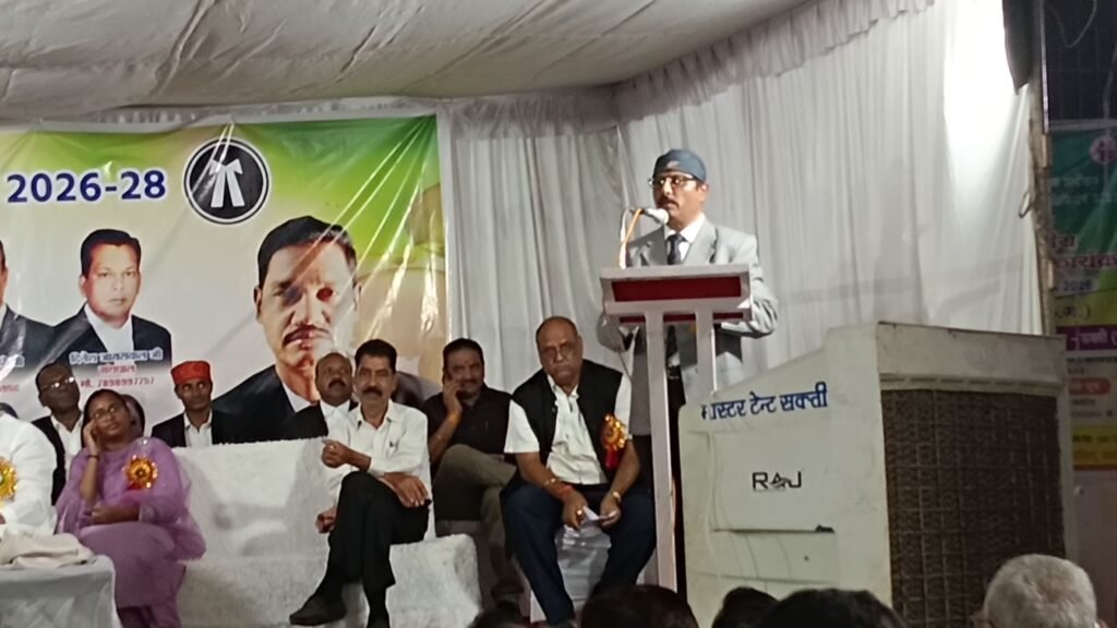 एआई सिर्फ टूल है। इसमें कोई मानवीय संवेदनाएं नहीं. ड्राफ्टिंग में ना करें ए आई का उपयोग- जयदीप गर्ग प्रधान जिला सत्र न्यायाधीश. 17 जून को शक्ति में संपन्न हुआ जिला अधिवक्ता संघ का शपथ ग्रहण समारोह. नवनिर्वाचित अध्यक्ष श्यामलाल साहू सहित पदाधिकारियो ने ली शपथ kshititech