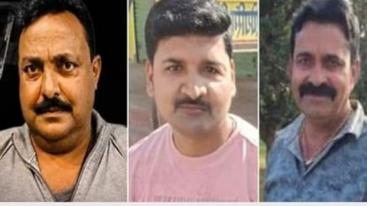 छत्तीसगढ़ में फॉर्च्यूनर कार में बैठे भाजपा नेता को पेट्रोल छिड़क कर जला दिया गया जिंदा-कोरिया में रेत के खूनी खेल में बीजेपी नेता समेत तीन की हत्या: सीएम साय बोले- बख्शे नहीं जायेंगे अपराधी. छत्तीसगढ़ में चल रहा रेत का खेल छत्तीसगढ़ में फॉर्च्यूनर कार में बैठे भाजपा नेता को पेट्रोल छिड़क कर जला दिया गया जिंदा-कोरिया में रेत के खूनी खेल में बीजेपी नेता समेत तीन की हत्या: सीएम साय बोले- बख्शे नहीं जायेंगे अपराधी. छत्तीसगढ़ में चल रहा रेत का खेल kshititech