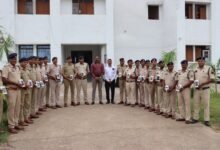 स्मार्ट हुई शक्ति पुलिस -आधुनिक तकनीक से सुसज्जित हुई सक्ती पुलिस, थाना-चौकी प्रभारियों एवं विवेचकों को वितरित किए गए आधुनिक स्मार्टफोन.अब अपराधियों तक और फुर्ती से पहुंचेंगी पुलिस kshititech