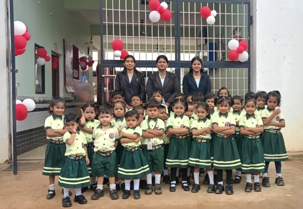 लिटिल फ्लावर इंग्लिश मीडियम हायर सेकेंडरी स्कूल में प्रवेश उत्सव का आयोजन kshititech
