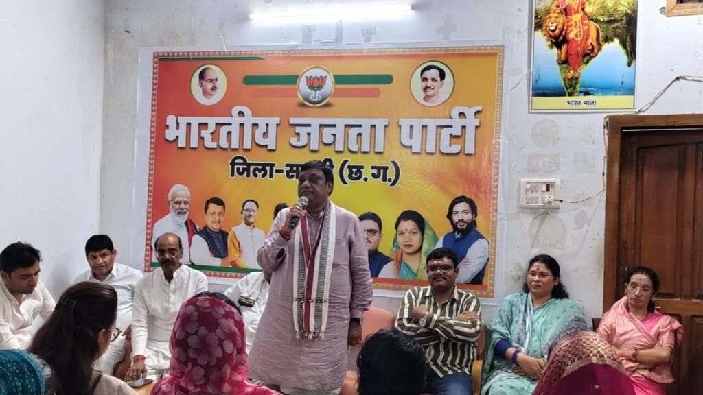 जिला भाजपा कार्यालय शक्ति में हुआ मुखर्जी जी की जयंती का कार्यक्रम-डॉ. श्यामा प्रसाद मुखर्जी का जीवन एक खुली किताब की तरह, उनके विचार आज भी राष्ट्र को दिशा दे रहे हैं : नारायण चंदेल kshititech