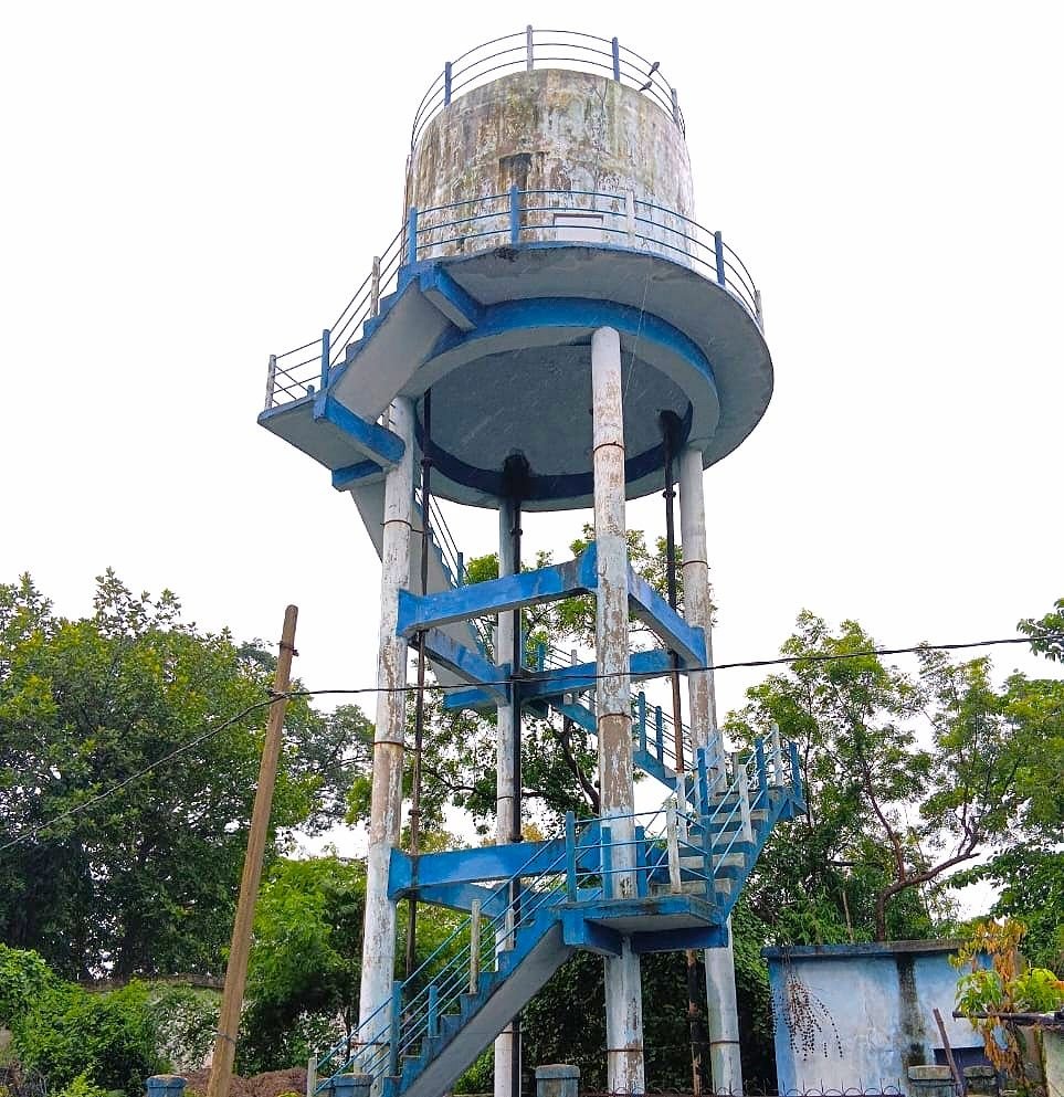 शक्ति जिले में लोक स्वास्थ्य यांत्रिकी विभाग की जल जीवन मिशन योजना से बदली ग्राम डोंगिया की तस्वीर, हर घर तक पहुंचा स्वच्छ पेयजल।घर-घर नल से जल मिलने से महिलाओं को मिली राहत, स्वास्थ्य एवं स्वच्छता में आया सकारात्मक बदलाव. गांव-गांव में पानी की टंकी बनने से लोगों को मिल रहा 24 घंटे पानी kshititech