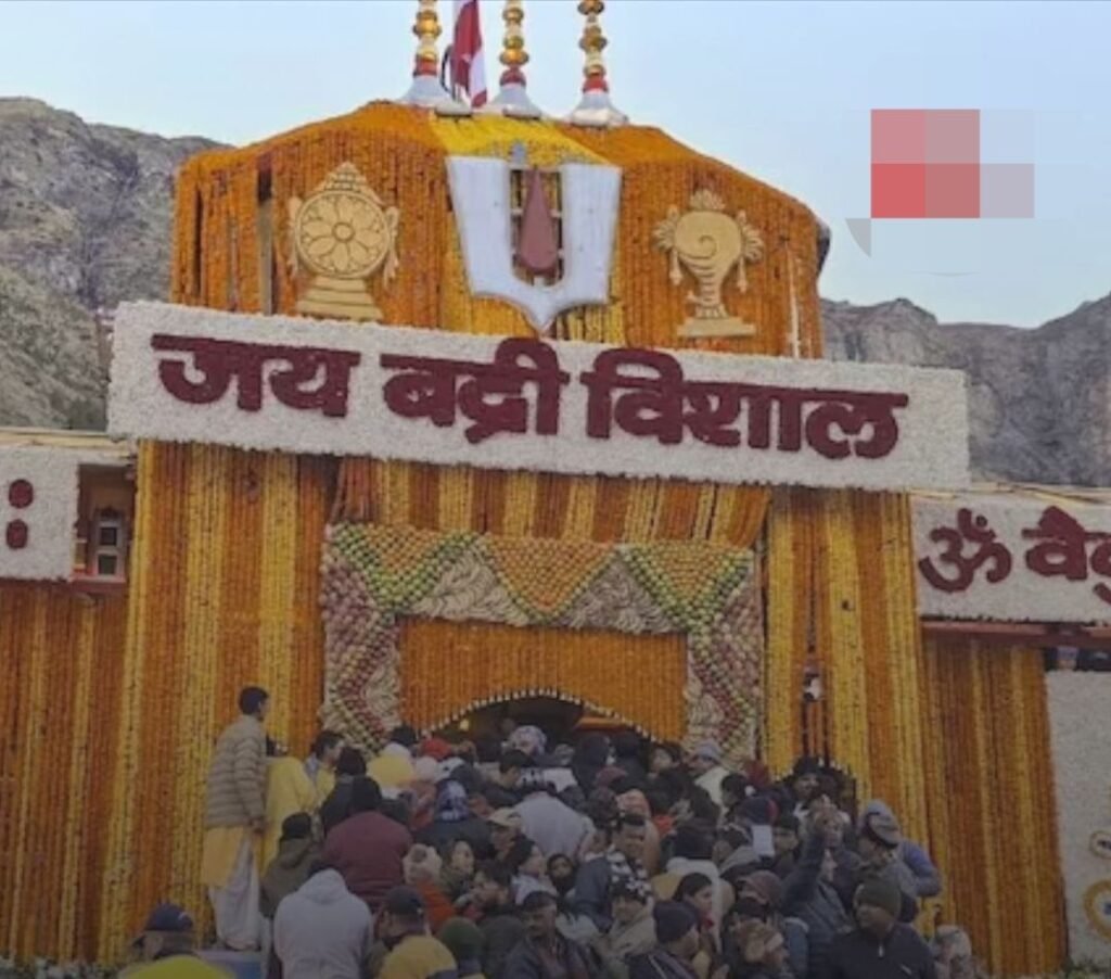 राम मंदिर दान चोरी मामले के बाद बद्रीनाथ धाम में भी दान को लेकर उठे सवाल. मंदिर समिति ने गठित की चार सदस्यों की समिति. एक सप्ताह में देनी होगी जांचरिपोर्ट राम मंदिर दान चोरी मामले के बाद बद्रीनाथ धाम में भी दान को लेकर उठे सवाल. मंदिर समिति ने गठित की चार सदस्यों की समिति. एक सप्ताह में देनी होगी जांचरिपोर्ट kshititech