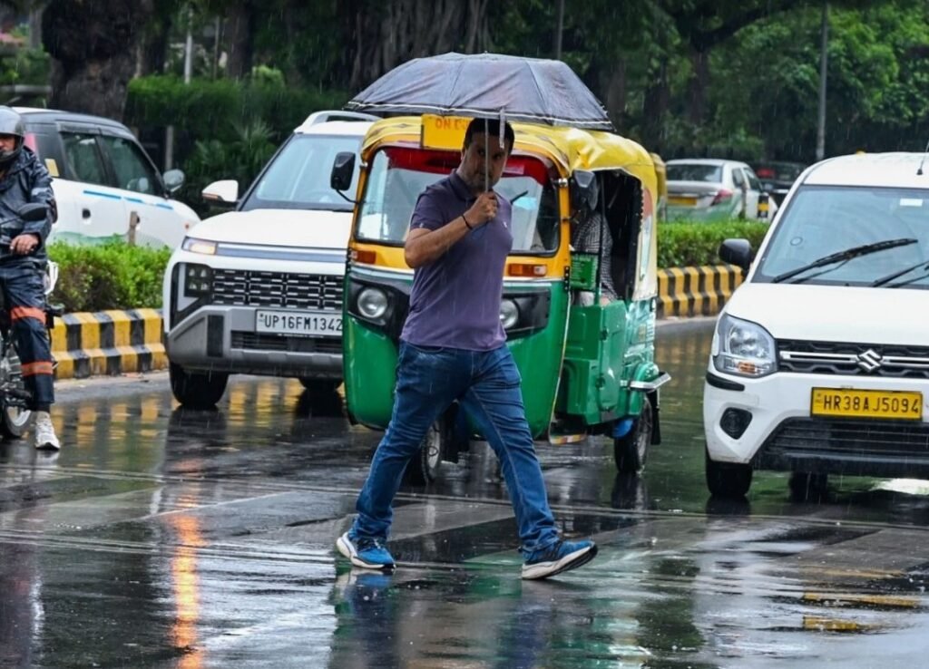 11 जुलाई तक देश भर में भारी बारिश का एलर्ट.दिल्ली. यूपी. राजस्थान समेत उत्तर भारत में झमाझम बारिश kshititech