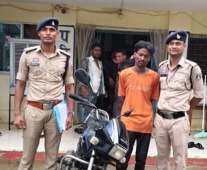 डभरा पुलिस ने किया मोटर साइकिल चोरी का प्रयास करते आरोपी को गिरफ्तार kshititech
