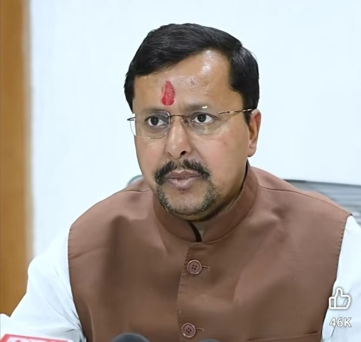 राहुल पर भड़के नितिन-भाजपा अध्यक्ष नितिन नवीन ने कहा-राहुल गांधी का आचरण लोकतांत्रिक मर्यादाओं के विपरीत. श्री नवीन ने कहा लोकतंत्र में विरोध करना विपक्ष का अधिकार. किंतु विरोध और अराजकता में है अंतर राहुल पर भड़के नितिन-भाजपा अध्यक्ष नितिन नवीन ने कहा-राहुल गांधी का आचरण लोकतांत्रिक मर्यादाओं के विपरीत. श्री नवीन ने कहा लोकतंत्र में विरोध करना विपक्ष का अधिकार. किंतु विरोध और अराजकता में है अंतर kshititech