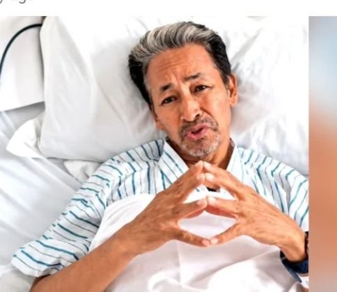 ब्रेकिंग न्यूज़-सोनम वांगचुक ने तोड़ा अपना अनशन. जेपी नड्डा एवं मंत्री जितेंद्र सिंह के आग्रह के बाद हुई यह पहल. केंद्रीय मंत्री पीयूष गोयल ने दी जानकारी ब्रेकिंग न्यूज़-सोनम वांगचुक ने तोड़ा अपना अनशन. जेपी नड्डा एवं मंत्री जितेंद्र सिंह के आग्रह के बाद हुई यह पहल. केंद्रीय मंत्री पीयूष गोयल ने दी जानकारी kshititech