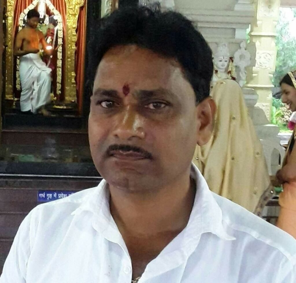 अशोक को मिली नई जिम्मेदारी-जिला साहू संघ के कार्यकारी जिला अध्यक्ष बनाए गए अशोक साहू. अशोक की नियुक्ति पर समाज बंधुओ ने दी बधाई. पूरे जिले में सक्रिय कार्यकर्ता के रूप में जाने जाते हैं अशोक kshititech