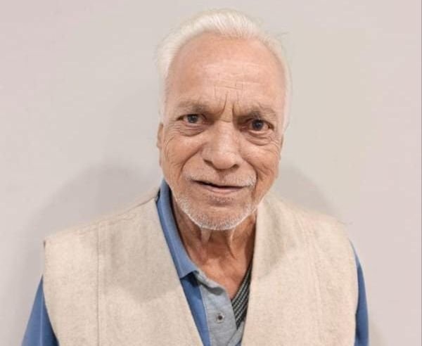 शक्ति के समाजसेवी प्रकाश चंद अग्रवाल को पितृ शोक.पिता फत्तेचंद अग्रवाल (मालखरौदा वाले) का हुआ निधन। 28 जुलाई को दोपहर 3:00 बजे शक्ति में होगा अंतिम संस्कार. शक्ति शहर की प्रतिष्ठित फर्म प्रकाश इंजीनियरिंग के संचालक थे फतेचंद्र अग्रवाल जी. अग्रवाल सभा. मारवाड़ी युवा मंच सहित विभिन्न संगठनों ने दी श्रद्धांजलि kshititech