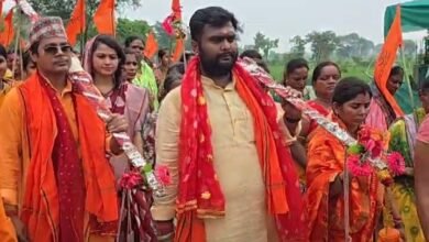 अद्वितीय कांवड़ यात्रा-24 अगस्त को शक्ति से निकली ऐतिहासिक कावड़ यात्रा- महामाई मंदिर से तुरी धाम तक हजारों की संख्या में शिव भक्तों ने उठाई कावड़. जिला पंचायत सदस्य आयुष शर्मा अन्नपूर्णा बाराद्वार एवं धर्मेंद्र सिंह कर रहे थे कावड़ यात्रा का नेतृत्व. पुरे यात्रा मार्ग में जगह-जगह हुआ कावड़ियों का स्वागत।तुरी में होगा भंडारा kshititech