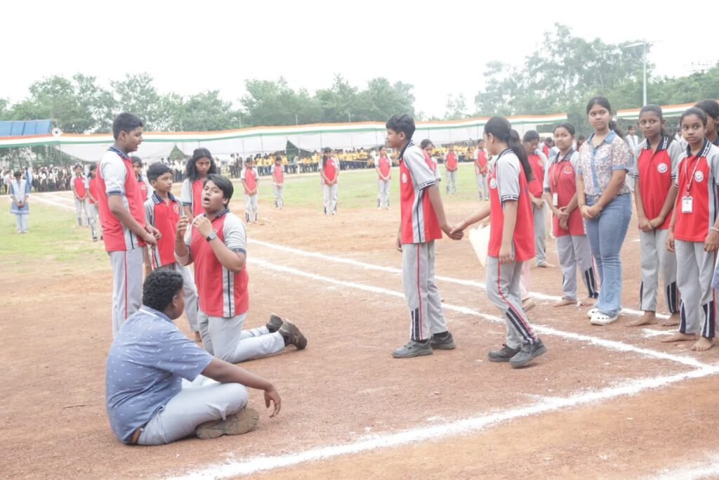 राष्ट्रभक्ति का जुनून लेकर कलेक्टर एसपी साहब सड़कों पर निकले तिरंगा हाथों में लिए-स्वतंत्रता दिवस मुख्य समारोह के फाइनल रिहर्सल का हुआ आयोजन।अपर कलेक्टर के एस पैंकरा बने मुख्य अतिथि। हर घर तिरंगा अभियान के तहत जिला मुख्यालय में कलेक्टर एसपी साहब के नेतृत्व में निकली भव्य तिरंगा यात्रा राष्ट्रभक्ति का जुनून लेकर कलेक्टर एसपी साहब सड़कों पर निकले तिरंगा हाथों में लिए-स्वतंत्रता दिवस मुख्य समारोह के फाइनल रिहर्सल का हुआ आयोजन।अपर कलेक्टर के एस पैंकरा बने मुख्य अतिथि। हर घर तिरंगा अभियान के तहत जिला मुख्यालय में कलेक्टर एसपी साहब के नेतृत्व में निकली भव्य तिरंगा यात्रा kshititech