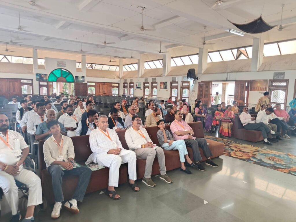 23 अगस्त को कैवल्यधाम कुमारी दुर्ग में हुआ महावीर इंटरकॉन्टिनेंटल सर्विस ऑर्गनाइजेशन (मीसो) राज्य अधिवेशन का सफल आयोजन. मुख्य अतिथि लोकेश कावड़िया ने कहा- संस्था द्वारा मूकबधिर बच्चों के स्किल डेवलपमेंट के लिए किया जा रहा लगातार आयोजन। अधिवेशन में पहुंचे प्रदेश के विभिन्न स्थानों के सदस्य kshititech