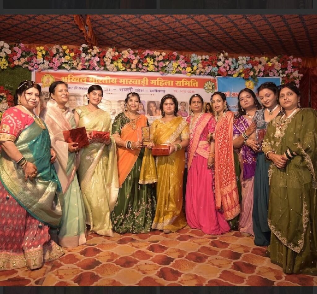 अखिल भारतीय मारवाड़ी महिला समिति शक्ति शाखा ने 15 अगस्त को किया शक्ति में तीजा महोत्सव का ऐतिहासिक एवं भव्य आयोजन. वर्षों बाद यादगार एवं पारंपरिक आयोजन को देखने की संख्या में पहुंची महिलाएं. अध्यक्ष सरोज अग्रवाल के नेतृत्व में आयोजित था कार्यक्रम अखिल भारतीय मारवाड़ी महिला समिति शक्ति शाखा ने 15 अगस्त को किया शक्ति में तीजा महोत्सव का ऐतिहासिक एवं भव्य आयोजन. वर्षों बाद यादगार एवं पारंपरिक आयोजन को देखने की संख्या में पहुंची महिलाएं. अध्यक्ष सरोज अग्रवाल के नेतृत्व में आयोजित था कार्यक्रम kshititech